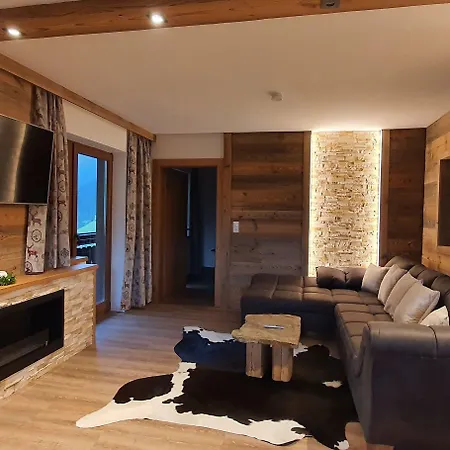Hieserhof アパート *